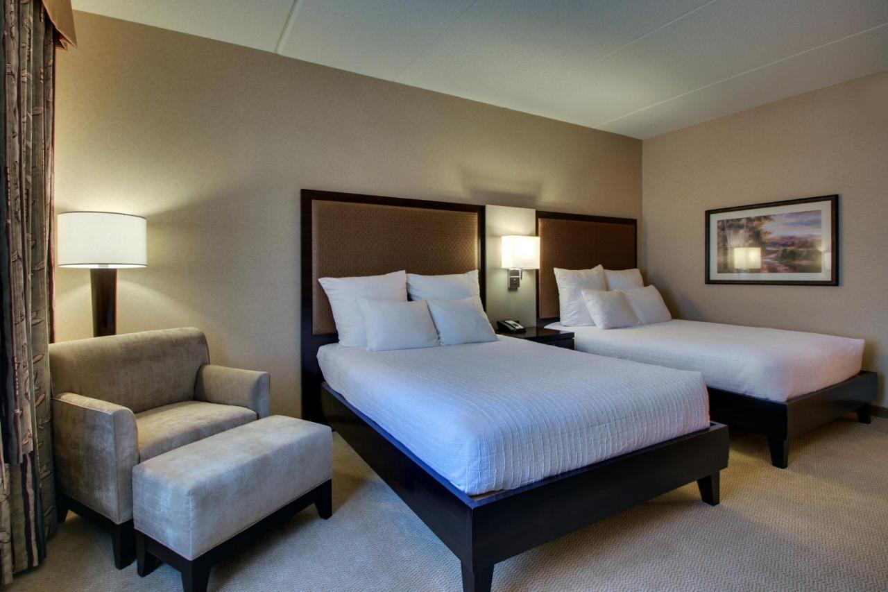 The Inn At Charles Town / Hollywood Casino Buitenkant foto