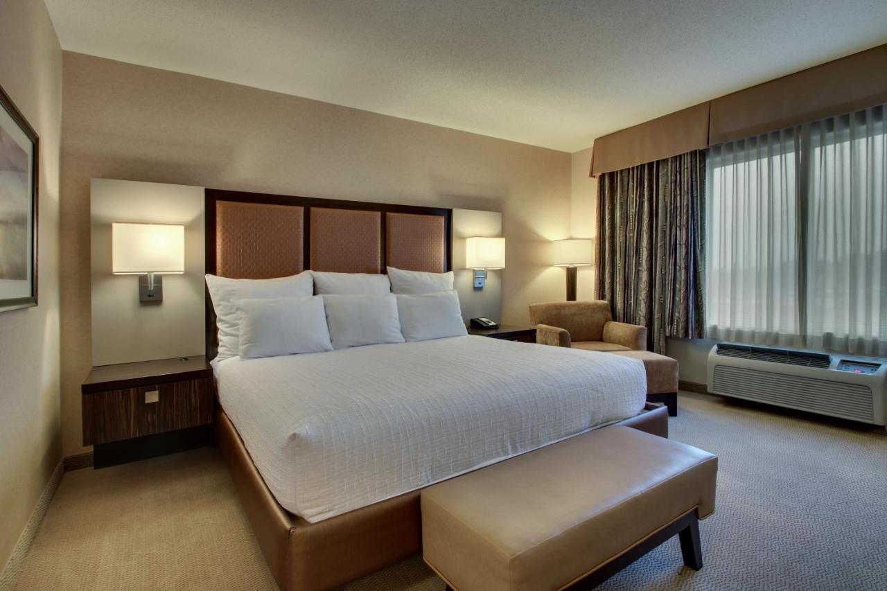 The Inn At Charles Town / Hollywood Casino Buitenkant foto